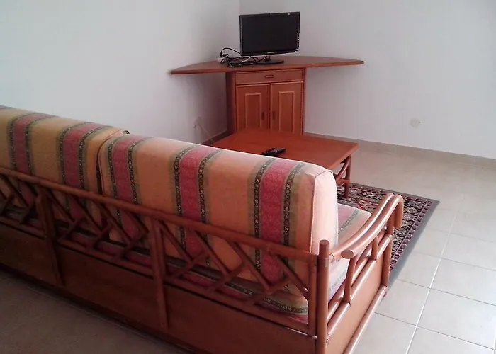 Apartment With 1 Bedroom D